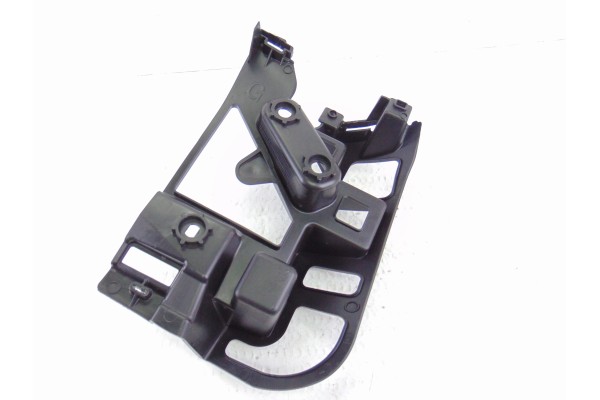 9829979880  MOLDURAS TRASERAS PEUGEOT 5008 Active 2017 9829979880 198819 PEUGEOT - 1