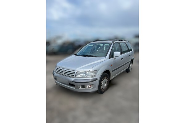 MITSUBISHI SPACE WAGON (N80/N90) 2.4 Family