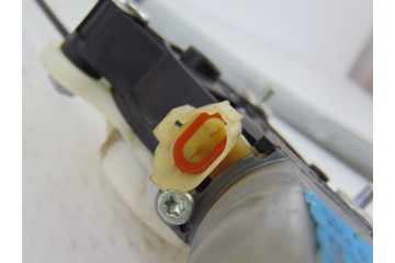 82460-C7000 ELEVALUNAS DELANTERO DERECHO HYUNDAI I20 (GB) Classic 2015 82460-C7000 199218 HYUNDAI - 3