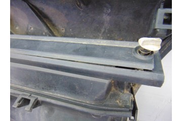 8409049 FILTRO AIRE BMW SERIE X5 (E53) 3.0d 2002 8409049 199260 BMW - 3