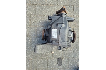 BMW E90 E91 E87 2 0D LCI LIFT REAR BRIDGE DIFFERENTIAL 7591073 01