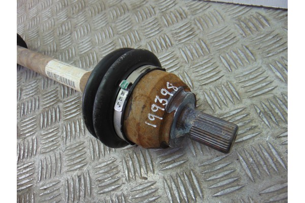 3M51-3B436-BAD TRANSMISION DELANTERA DERECHA FORD FOCUS BERLINA (CAP) Trend 2005 3M51-3B436-BAD 199398 FORD - 1