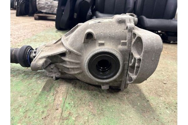 Rear differential BMW 6 F06 Gran coupe 7584444 Installation side multipurpose