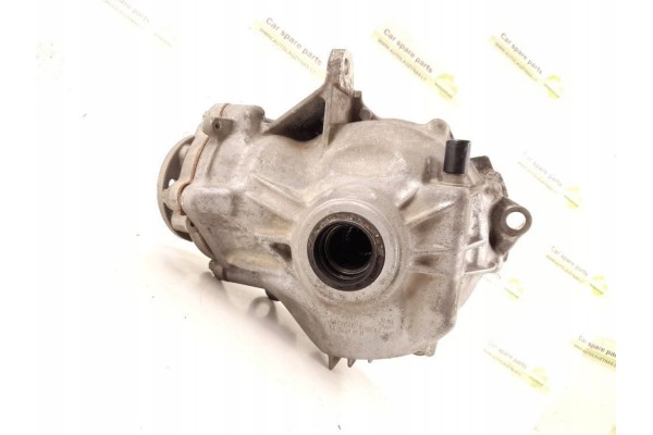 Front Differential Front Mercedes Benz GLC X253 C253 2213308201 Car type 4x4 SUV