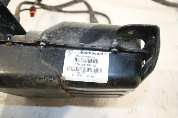 SUSPENSION COMPRESSOR PORSCHE PANAMERA 970 97035815112 29007007 4 8L 2010 Catalog number of the part 29007007