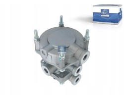 Semitrailer control valve DT SPARE PARTS 1 18334 for VOLVO FM 12