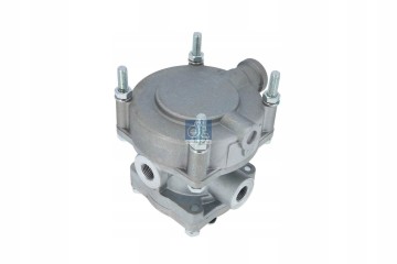 Semitrailer control valve DT SPARE PARTS 1 18334 for VOLVO FM 12 Car type trucks