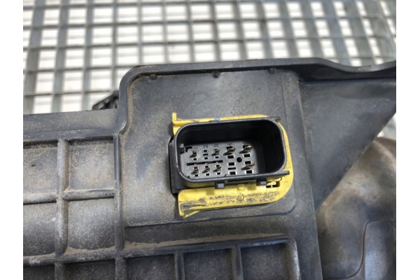 WEBASTO AIR TOP EVO 2000 RENAULT TRUCKS T 7423440194 tractor unit Car type passenger cars