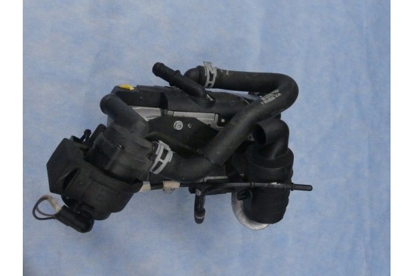 DW PASSAT B8 GTE WEBASTO CONTROLLER REMOTE CONTROL HOLDER 3Q0815005G 3Q09635133 Car type passenger cars