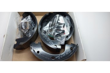A9064200420 ORIGINAL BRAKE SHOES REAR MERCEDES SPRINTER 907 W464 Car type cargo vans