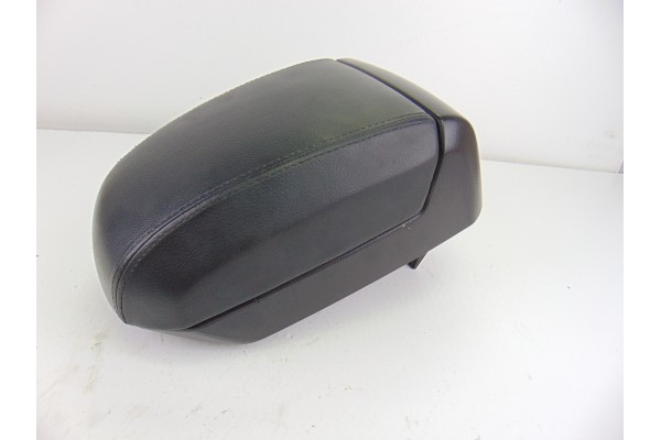  APOYABRAZOS CENTRAL CHEVROLET CAPTIVA 2.0 VCDI LT 2008 201840 CHEVROLET - 1