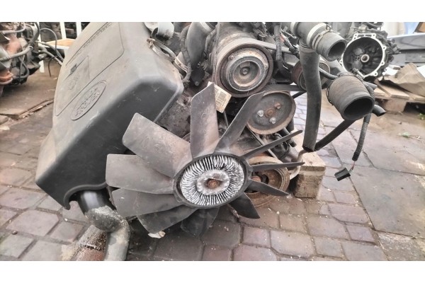 COMPLETE ENGINE WITH LAND ROVER DISCOVERY 2 2 5 D TD5 TRANSMISSION Catalog number of the part TD5