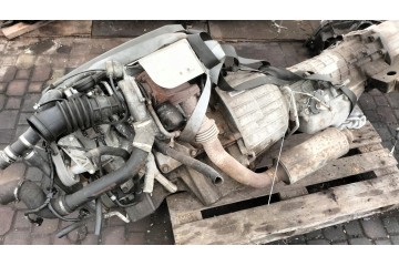 COMPLETE ENGINE WITH LAND ROVER DISCOVERY 2 2 5 D TD5 TRANSMISSION Part manufacturer Land Rover OE