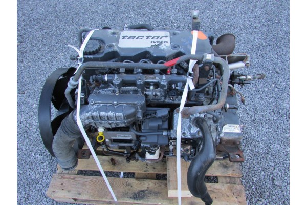 Engine iveco eurocargo 3 9 tector 2008r F4AE3481D euro5