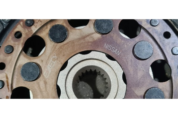 NISSAN JUKE F15 1 6 DIG T 2010 2019 CLUTCH PRESSURE WHEEL TWO MASS ORIGINAL Catalog number of the part 12310 4BB0A 12310 4BB0B J