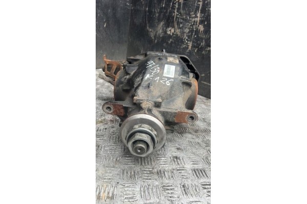 Rear differential BMW 3 2020 8686989 Part manufacturer BMW OE