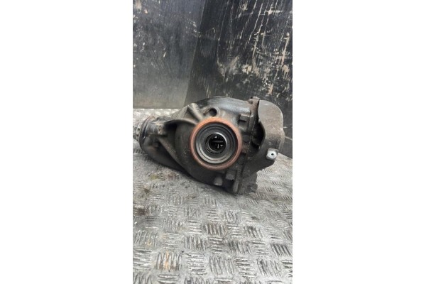 Rear differential BMW 3 2020 8686989 Catalog number of the part 8686989 2 81