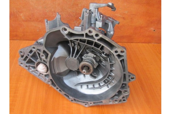 OPEL VECTRA C SIGNUM 1 6 1 8 16V PETROL TRANSMISSION 5 GEARS checked approx Catalog number of the part ALFA 159 LANCIA FIAT CROM