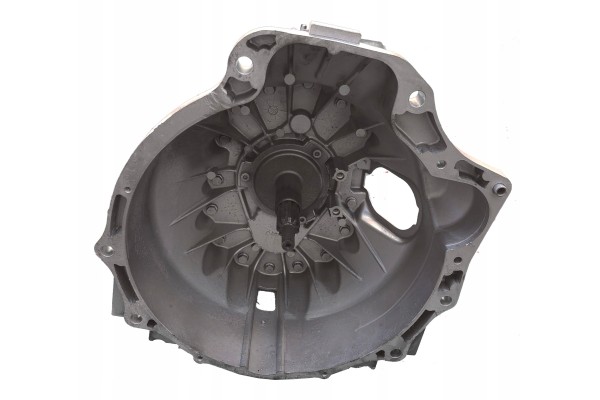 Case housing IVECO DAILY 3 0 HPI 2840 6 Part manufacturer Iveco OE