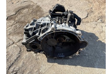 KIA CEED I LIFT HYUNDAI I30 I LIFT 1 6 CRDI GEARBOX WBJ6C Transmission type manual