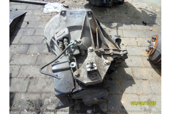 GEARBOX FORD FIESTA MK6 1 3 8V 2S6R 7F096 AB Packaging status replacement