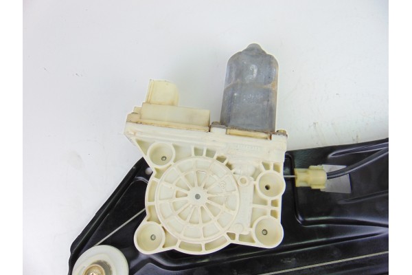 7024813E ELEVALUNAS TRASERO IZQUIERDO BMW SERIE 7 (E65/E66)