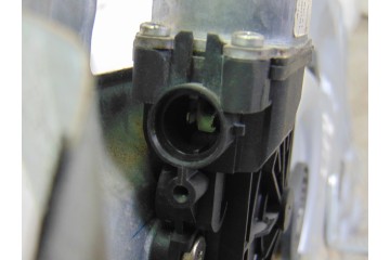 82480-3U120 ELEVALUNAS DELANTERO DERECHO KIA SPORTAGE (SL) Concept 4x2 2010 82480-3U120 200345 KIA - 2