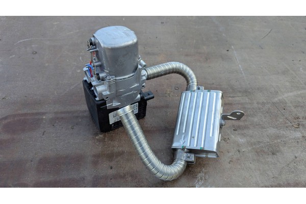 Parking heater Webasto All Volvo XC40 10R057330