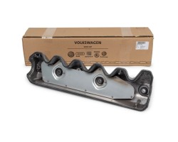OE VAG 074103469P VALVE COVER VW CRAFTER 2 5 TDI 06