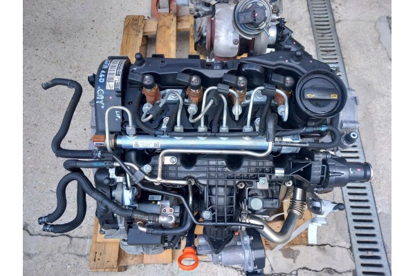 COMPLETE ENGINE WITH ACCESSORIES VW JETTA V 1 6 TDI 105KM CAY