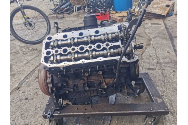 RANGE ROVER III POST ENGINE 368DT 3 6 V8 200 KW Part manufacturer Land Rover OE