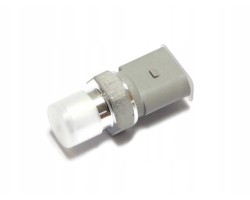 AIR CONDITIONING PRESSURE SENSOR AUDI A8 08 10 OE VAG 3R0959126 3R0959126