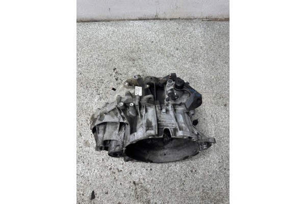 MANUAL GEARBOX VOLVO V40 II 2012 2018 2 0 D4 EU1R7002LEC 1285213 Part manufacturer Volvo OE