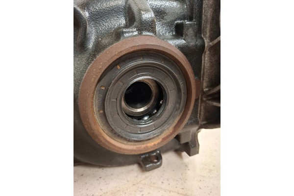 2013 Rear differential BMW X3 F25 7564867 Catalog number of the original 202369B