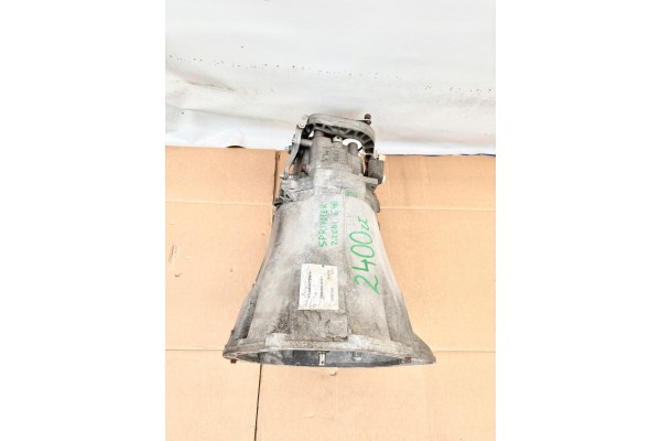 SPRINTER 906 2 2 CDI 646 06 gearbox dismantling 9062601000 Catalog number of the original 64830185
