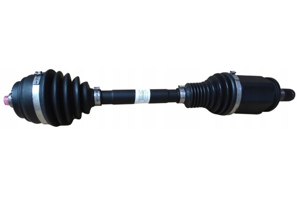 GKN DRIVELINE SERVIC LOB305945 HALF AXLE BMW 2 0D Catalog number of the original BMW 31607593043 BMW 31607618681 BMW 7593043 BMW
