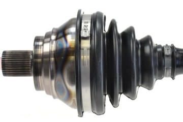 GKN DRIVELINE SERVIC LOB304747 HALF AXLE VW GOLF PASSAT TOURAN LE 482MM