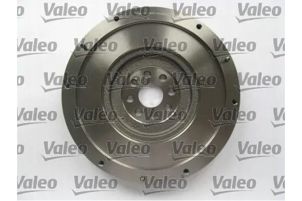 CLUTCH SET DISC FLYWHEEL SCREW PRESSURE Packaging status original