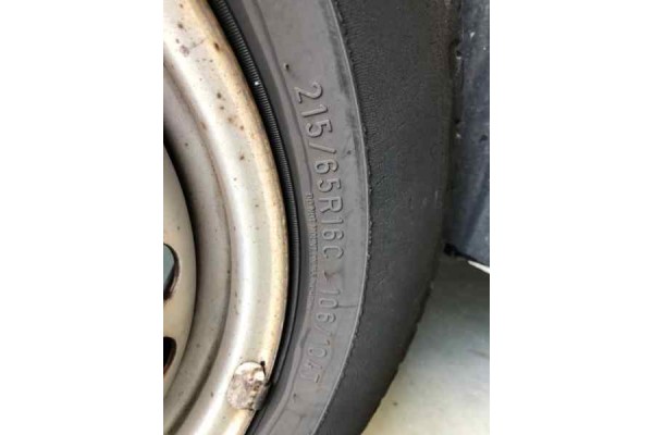 VOLKSWAGEN T5 TRANSPORTER FURGÓN/COMBI (7H) Caja cerrada