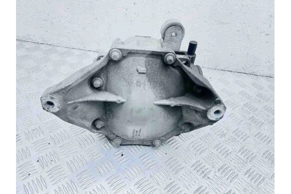 Rear reducer MERCEDES BENZ GLC X253 C253 071105800 3 0L gasoline 2017 Catalog number of substitutes 2533509603