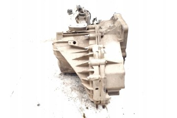 Vauxhall Astra Manual 6 speed gearbox 2 0 CDTi Diesel MYJ F40 Quality of parts according to GVO O original with manufacturer s l