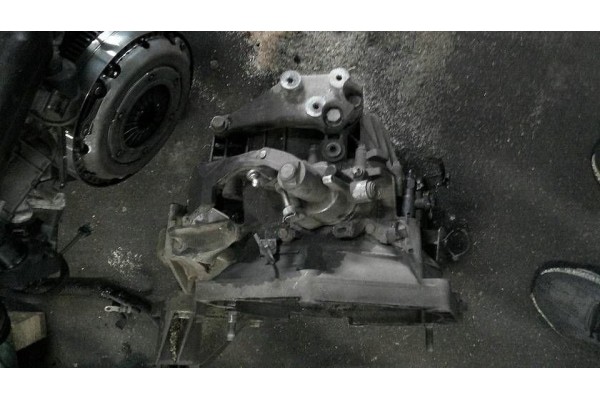 OPEL INSIGNIA A 2 0CDTI GEARBOX M32