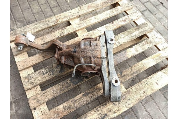 Rear reducer MERCEDES BENZ VIANO W639 3611 gasoline 140kW 2005 Part manufacturer Mercedes Benz OE