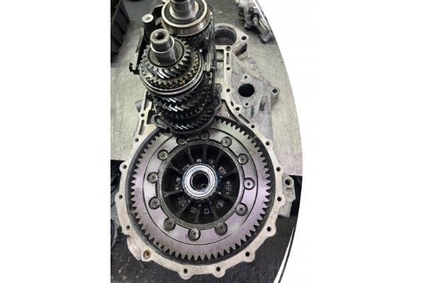 Transmission JR5060 JR5 Renault Clio IV DACIA 1 5 DCI GUARANTEE OIL Transmission type manual