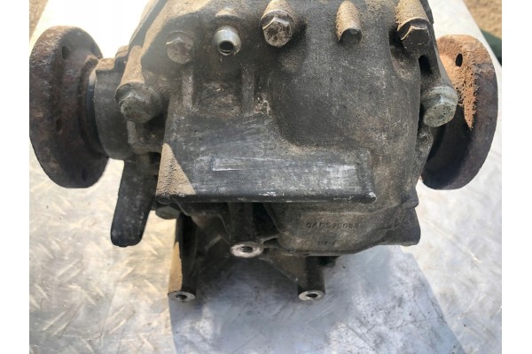2005 Audi A8 S8 D3 4E Rear differential HNK Part manufacturer Audi OE