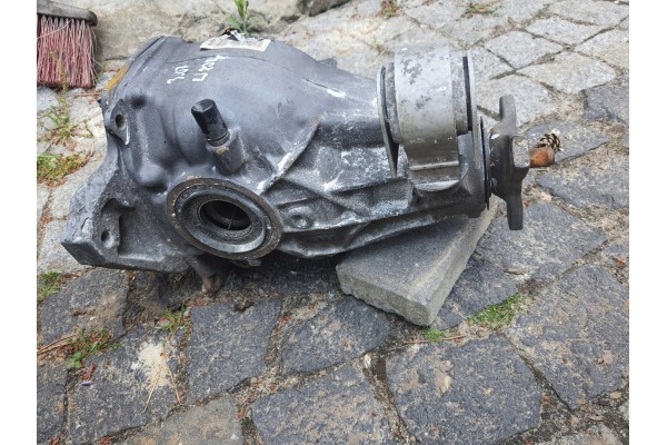 REAR BRIDGE MERCEDES W204 3 07 Catalog number of the part TYLNY MOST DYFER MERCEDES W204 3 07