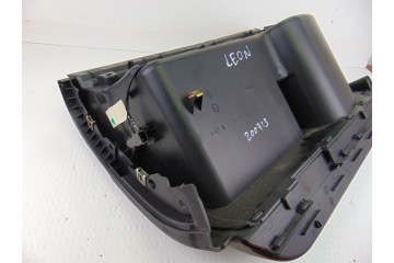 1M1857104 GUANTERA SEAT LEON (1M1) Signo 2003 1M1857104 200713 SEAT - 4