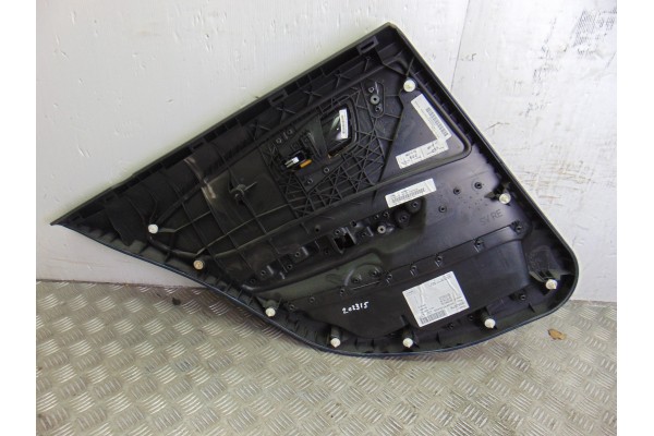  GUARNECIDO PUERTA TRASERA DERECHA BMW SERIE 1 BERLINA (E81/E87) 118d 2010 202315 BMW - 1
