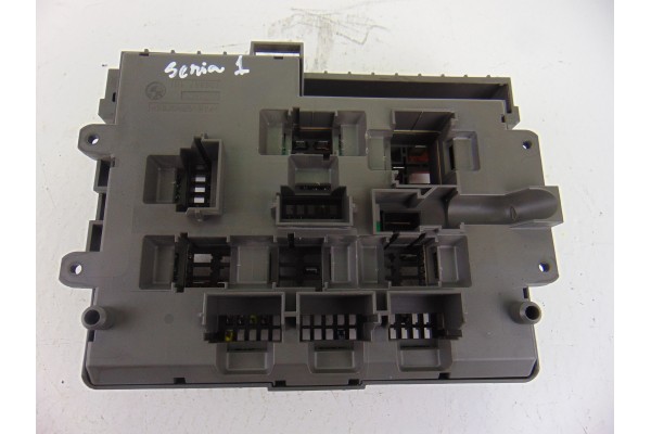 9119446 CAJA RELES / FUSIBLES BMW SERIE 1 BERLINA (E81/E87) 118d 2010 9119446 202350 BMW - 5