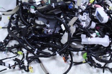Installation of Nissan X Trail T33 E POWER E 4ORCE 2025 1 5 VC T Car type 4x4 SUV